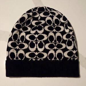 Coach Signature C Merino Wool Knit Beanie OS Black Ivory